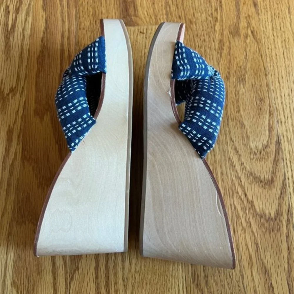 Loeffler Randall Taylor Wedge Sandals Womens blue 7 Knotted‎ Upper EUC